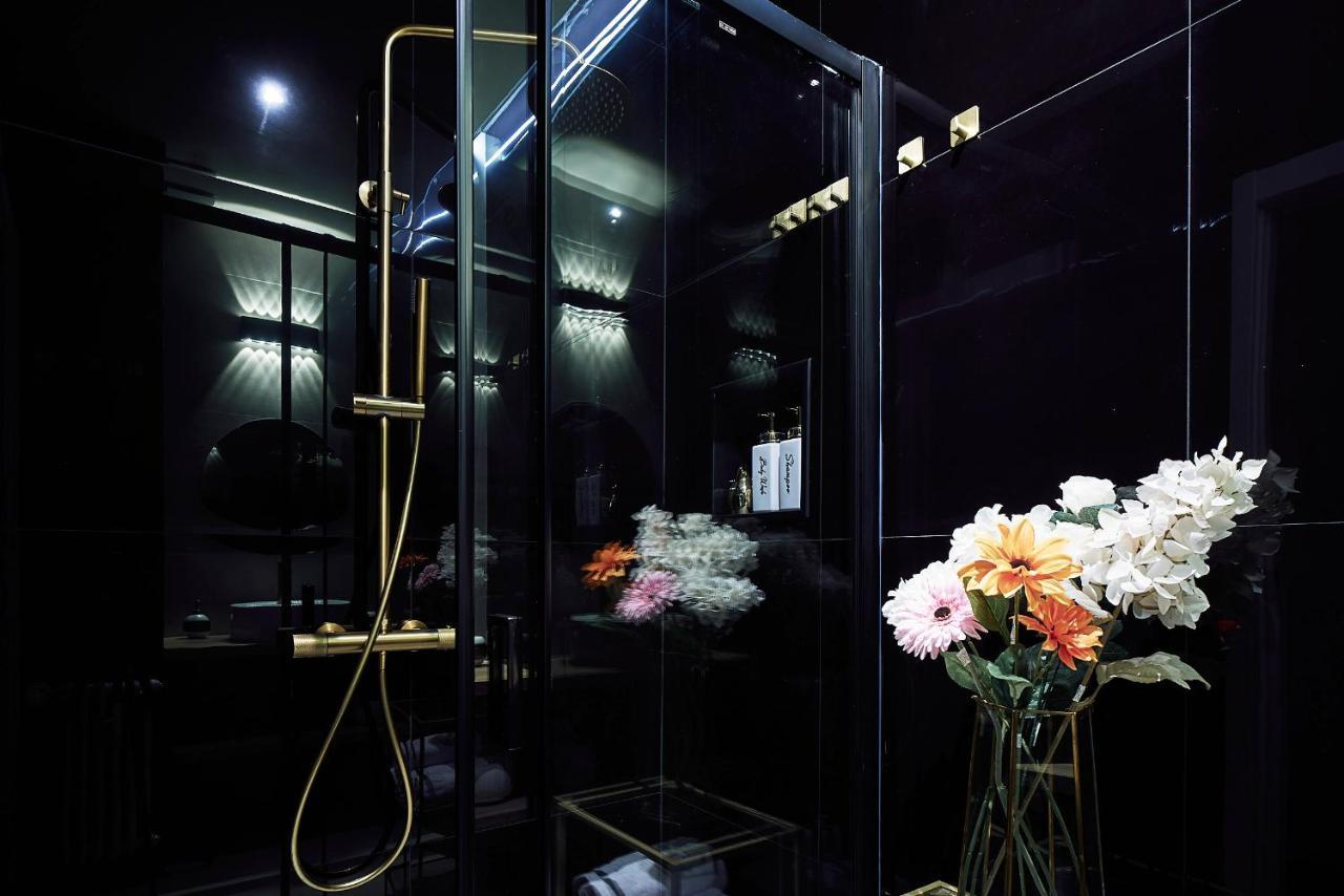 Chiclife - Lilienblum Chic Borgo Santa Caterina Apartment ベルガモ エクステリア 写真